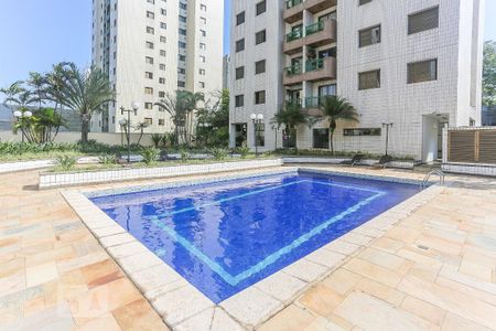 Apartamento para alugar com 72m², 2 quartos e 1 vagaArea Comum Piscina