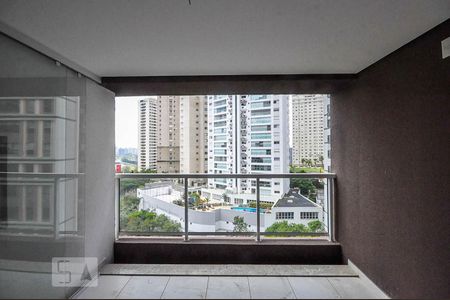 Varanda de apartamento para alugar com 2 quartos, 77m² em Jardim Fonte do Morumbi, São Paulo