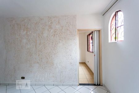 Sala de casa para alugar com 1 quarto, 44m² em Vila Yara, Osasco