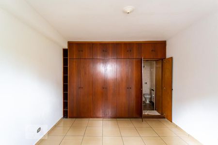 Quarto de casa para alugar com 1 quarto, 44m² em Vila Yara, Osasco