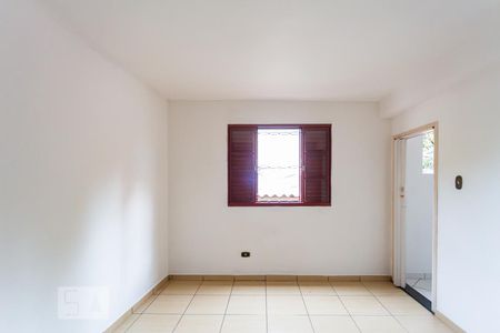 Quarto de casa para alugar com 1 quarto, 44m² em Vila Yara, Osasco