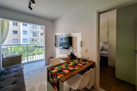 Sala/Cozinha de apartamento à venda com 1 quarto, 30m² em Cambuci, São Paulo