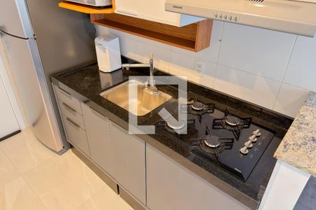 Sala/Cozinha de apartamento para alugar com 1 quarto, 30m² em Cambuci, São Paulo