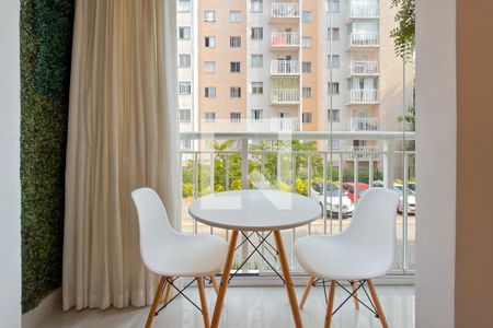 Varanda da Sala/Cozinha de apartamento para alugar com 1 quarto, 30m² em Cambuci, São Paulo