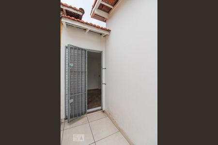 Casa à venda com 140m², 2 quartos e 1 vaga Casa à venda com 140m², 2 quartos e 1 vagaSacada do Quarto 2