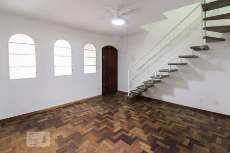 Sala de casa à venda com 2 quartos, 140m² em Vila Constança, São Paulo