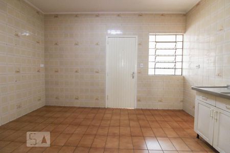 Casa à venda com 140m², 2 quartos e 1 vaga Casa à venda com 140m², 2 quartos e 1 vagaCozinha