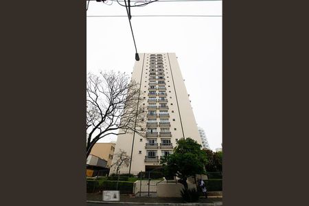 Apartamento para alugar com 83m², 2 quartos e 1 vagaFachada