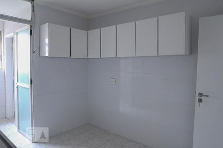 Apartamento para alugar com 83m², 2 quartos e 1 vagaCozinha