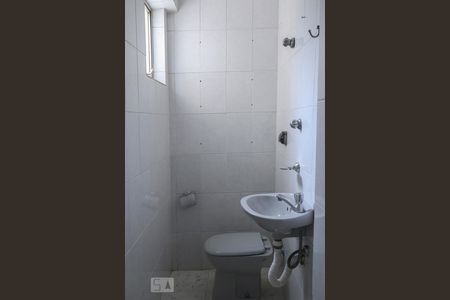 Apartamento para alugar com 83m², 2 quartos e 1 vagaBanheiro de Serviço