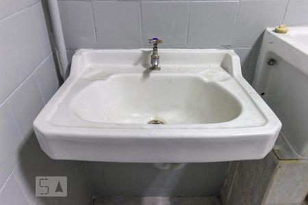 Studio para alugar com 50m², 1 quarto e sem vaga Studio para alugar com 50m², 1 quarto e sem vagaPia