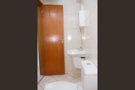 Apartamento para alugar com 62m², 2 quartos e 1 vaga Apartamento para alugar com 62m², 2 quartos e 1 vagaSuíte - Banheiro