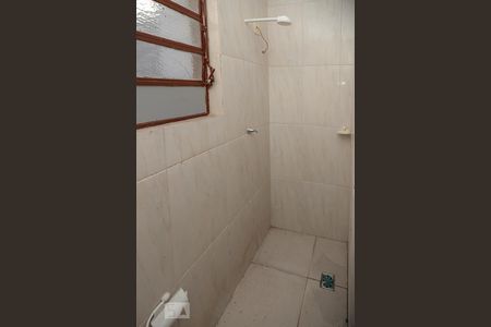 Banheiro de kitnet/studio para alugar com 1 quarto, 50m² em Engenho Novo, Rio de Janeiro