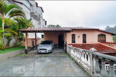 Casa à venda com 600m², 4 quartos e 3 vagas Casa à venda com 600m², 4 quartos e 3 vagasGaragem cs principal