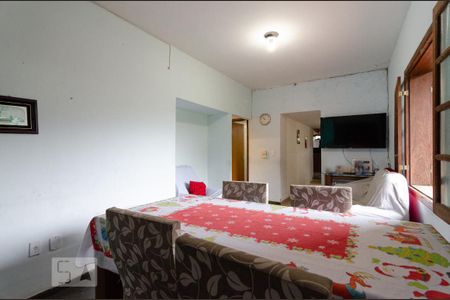 Casa à venda com 600m², 4 quartos e 3 vagas Casa à venda com 600m², 4 quartos e 3 vagasSala de Jantar