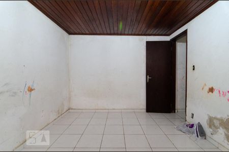 Casa à venda com 600m², 4 quartos e 3 vagas Casa à venda com 600m², 4 quartos e 3 vagasQuarto 1 barracão 2