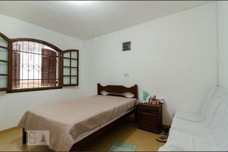 Casa à venda com 600m², 4 quartos e 3 vagas Casa à venda com 600m², 4 quartos e 3 vagasQuarto 3