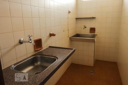 Casa para alugar com 3m², 4 quartos e sem vaga Casa para alugar com 3m², 4 quartos e sem vagaCozinha