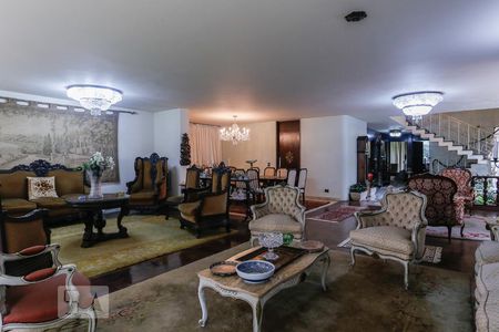 Sala de casa à venda com 4 quartos, 750m² em Lapa, São Paulo