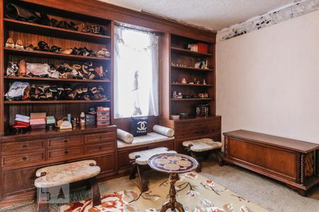 Casa para alugar com 750m², 4 quartos e 5 vagas Casa para alugar com 750m², 4 quartos e 5 vagasSala Íntima