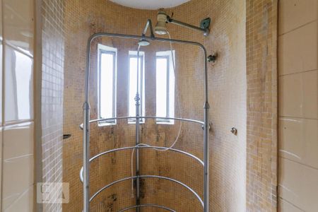 Casa para alugar com 750m², 4 quartos e 5 vagas Casa para alugar com 750m², 4 quartos e 5 vagasSauna