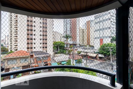 Varanda de apartamento para alugar com 3 quartos, 110m² em Indianópolis, São Paulo