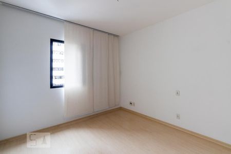 Suite 1 de apartamento para alugar com 3 quartos, 110m² em Indianópolis, São Paulo