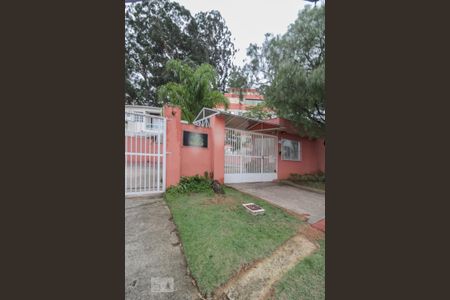 Apartamento para alugar com 38m², 2 quartos e sem vaga Apartamento para alugar com 38m², 2 quartos e sem vagaFachada