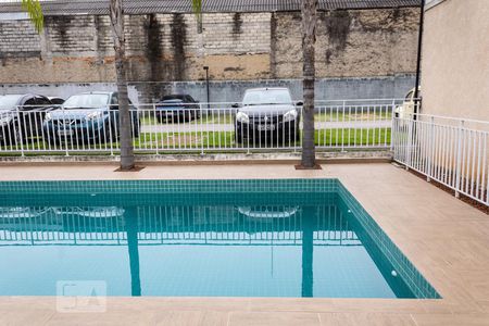 Apartamento para alugar com 51m², 2 quartos e 1 vaga Apartamento para alugar com 51m², 2 quartos e 1 vagaÁrea comum - Piscina