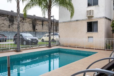 Apartamento para alugar com 51m², 2 quartos e 1 vaga Apartamento para alugar com 51m², 2 quartos e 1 vagaÁrea comum - Piscina