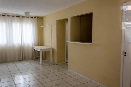 Apartamento para alugar com 51m², 2 quartos e 1 vaga Apartamento para alugar com 51m², 2 quartos e 1 vagaÁrea comum - Salão de festas