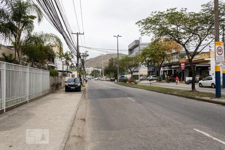 Apartamento para alugar com 51m², 2 quartos e 1 vaga Apartamento para alugar com 51m², 2 quartos e 1 vagaVista da Rua