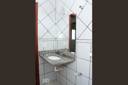 Apartamento para alugar com 68m², 2 quartos e 2 vagasBanheiro da Suíte