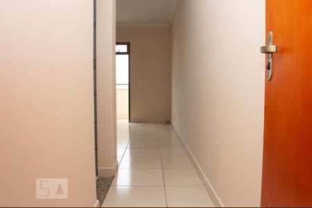 Sala de apartamento para alugar com 2 quartos, 68m² em Santa Mônica, Uberlândia