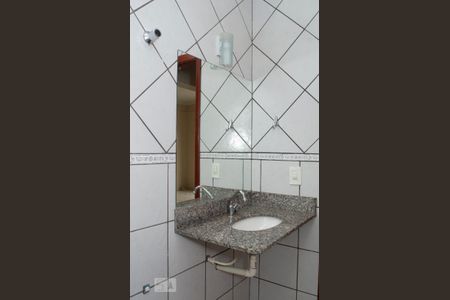 Apartamento para alugar com 68m², 2 quartos e 2 vagasBanheiro Social