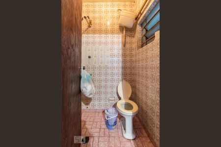 Casa à venda com 199m², 3 quartos e 5 vagasBanheiro de Serviço