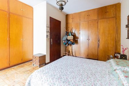 Casa à venda com 199m², 3 quartos e 5 vagasQuarto 3 - Suíte