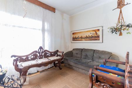 Sala de Estar de casa à venda com 3 quartos, 199m² em Cupecê, São Paulo