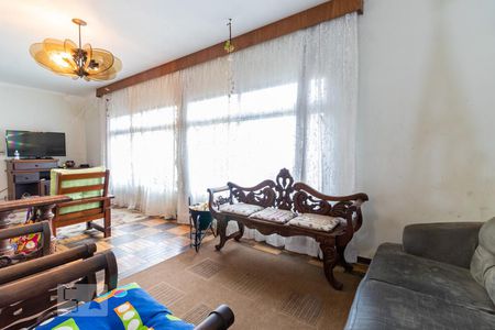 Sala de Estar de casa à venda com 3 quartos, 199m² em Cupecê, São Paulo