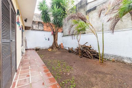 Casa à venda com 199m², 3 quartos e 5 vagasQuintal