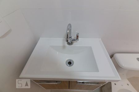 Casa à venda com 200m², 3 quartos e 1 vagaBanheiro 2