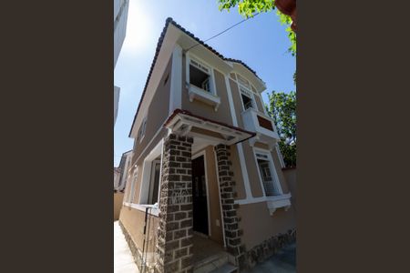 Casa à venda com 200m², 3 quartos e 1 vagaFachada