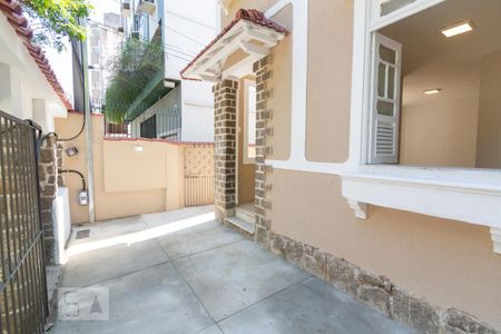 Casa à venda com 200m², 3 quartos e 1 vagaGaragem