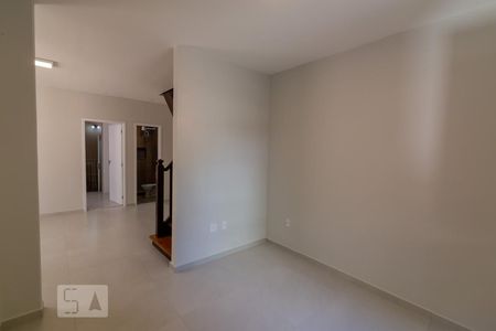 Sala de casa à venda com 3 quartos, 200m² em Vila Isabel, Rio de Janeiro