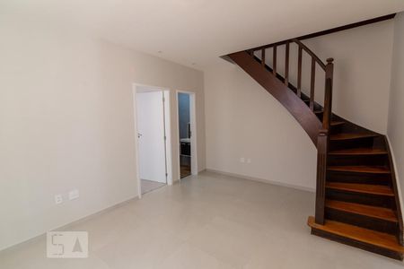 Sala de casa à venda com 3 quartos, 200m² em Vila Isabel, Rio de Janeiro