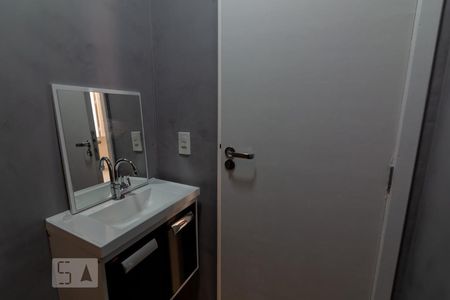 Casa à venda com 200m², 3 quartos e 1 vagaBanheiro 1