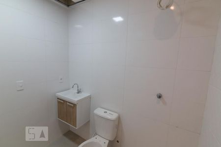 Casa à venda com 200m², 3 quartos e 1 vagaBanheiro 2