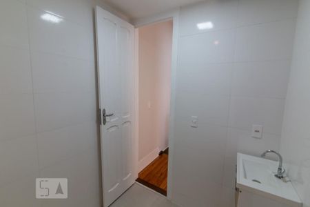 Casa à venda com 200m², 3 quartos e 1 vagaBanheiro 2
