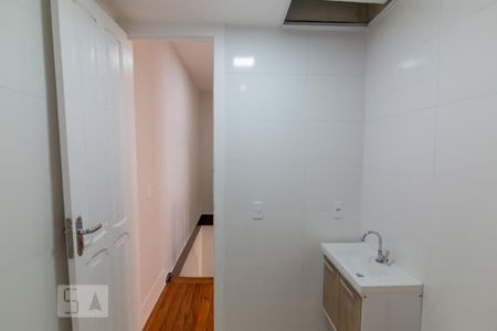 Casa à venda com 200m², 3 quartos e 1 vagaBanheiro 2