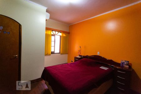 Casa à venda com 264m², 3 quartos e 4 vagas Casa à venda com 264m², 3 quartos e 4 vagasSuíte 1